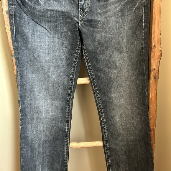 NWT $125 Tommy Hilfiger Denim Daisy Women’s Jeans Size 29/32 - Picture 3 of 16